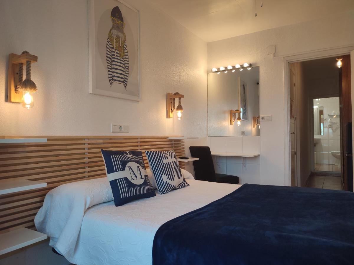 Hostal Lucy Santander Exterior photo