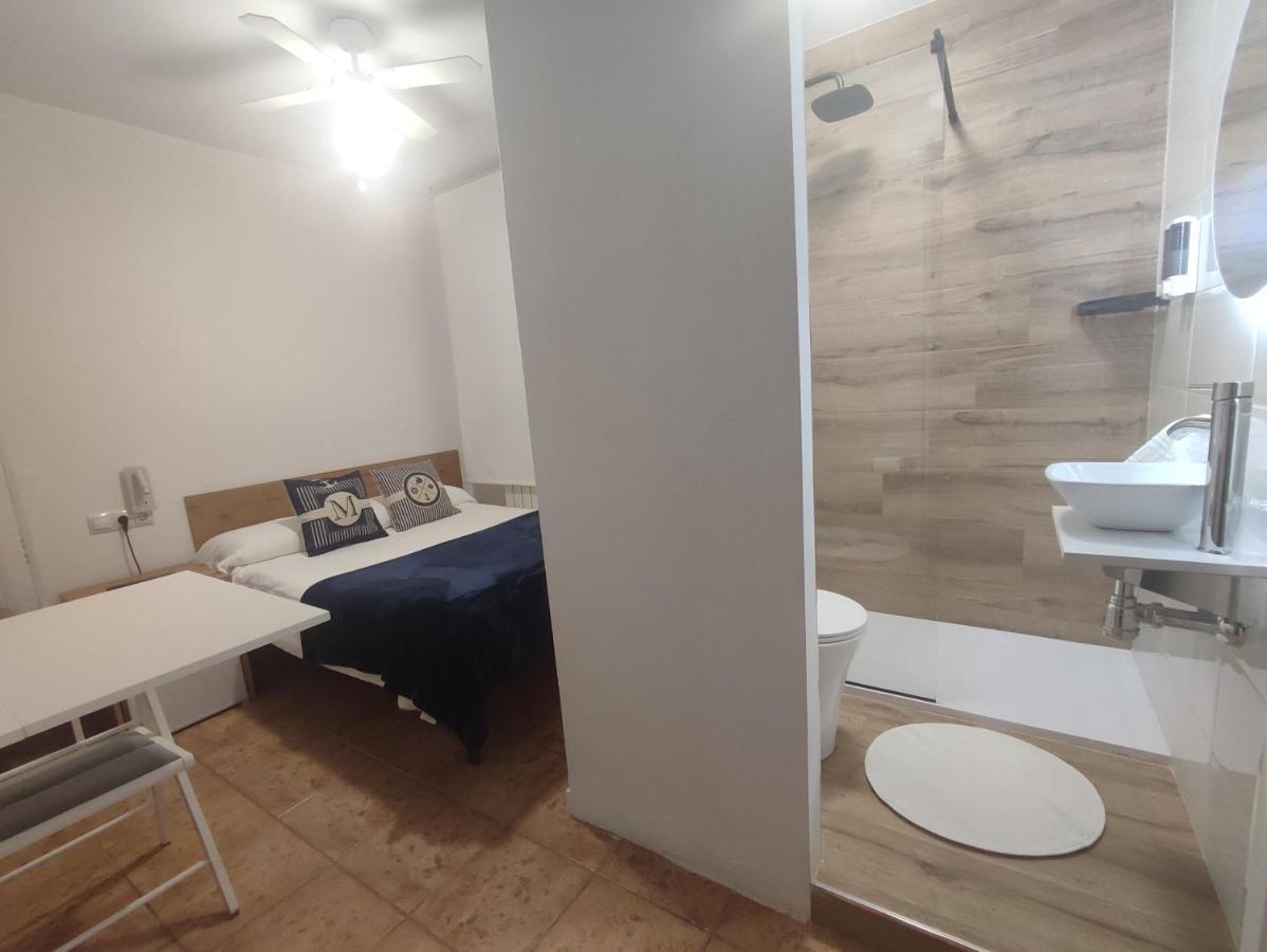 Hostal Lucy Santander Exterior photo